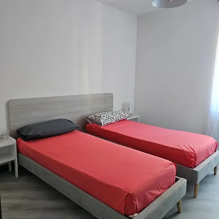 דירה Casa Clelia, Esclusivo Frontemare A ואראצה