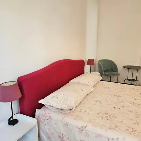 Casa Clelia, Esclusivo Frontemare A * ואראצה
